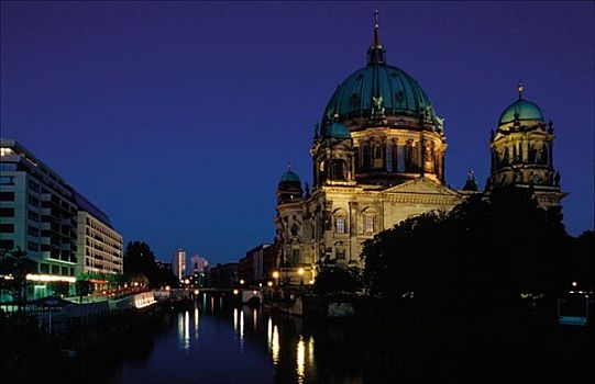 夜晚,光亮,柏林大教堂,施普雷河,休闲,蒸汽船,游客,欧洲