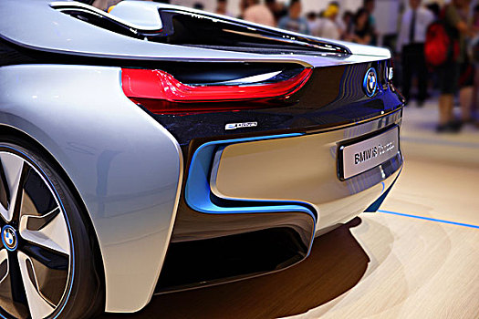 bmw宝马i8电动汽车