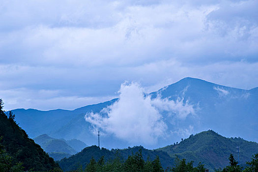 山清水秀