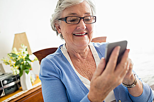老年,女人,智能手机,老年之家