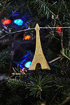 圣诞装饰,形状,埃菲尔铁塔,悬挂,圣诞树,特写