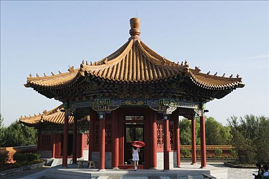 中国,北京,少数民族,公园,女孩,伞,亭子