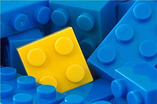 黄色,塑料制品,砖,中间,蓝色