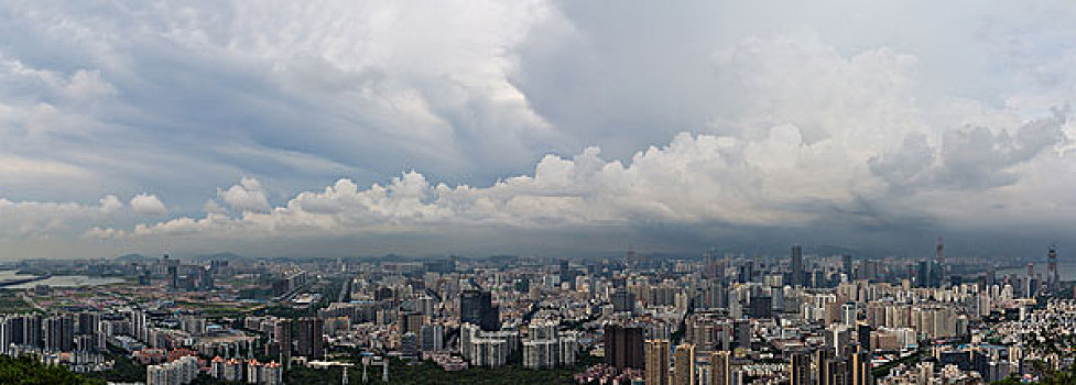 深圳市大南山阴天鸟瞰