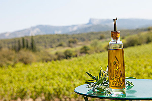 瓶子,橄榄油,桌子,户外