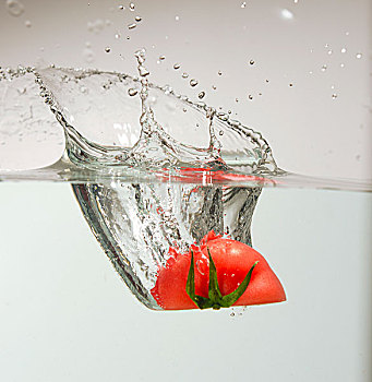 番茄入水