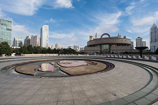 上海人民广场和上海博物馆
