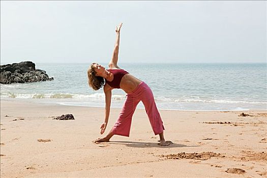 女人,练习,瑜珈,海滩
