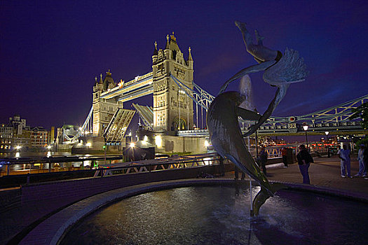 英格兰,伦敦,塔桥,女孩,海豚,大卫像,北方,泰晤士河