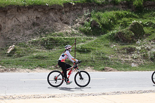 青海共和,青海湖环湖自行车赛