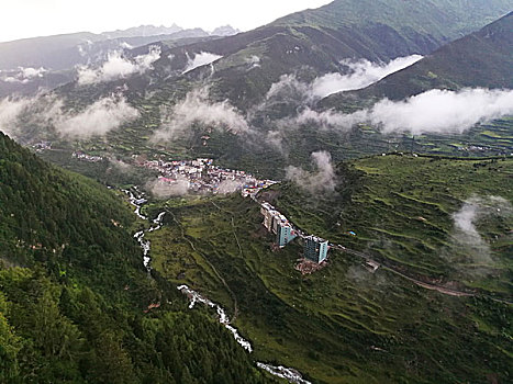 四川,西部,四姑娘山,云海,雨,雾,河