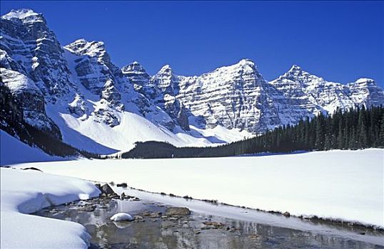 冰碛湖,十峰谷,班芙,公园,冬天,湖,一个,著名,象征,游客,岸边,加拿大,艾伯塔省