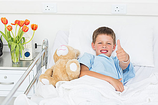 男孩,手势,竖大拇指,泰迪熊,医院