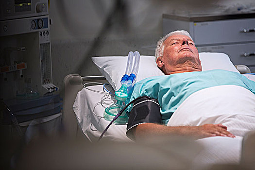 病人,卧,床上,靠近,氧气面罩,加护病房