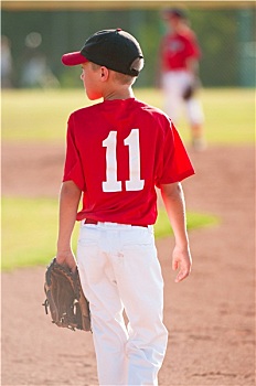 年轻,棒球手