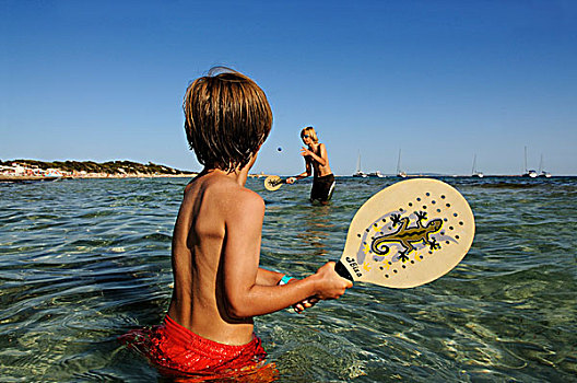 孩子,沙滩网球,伊比萨岛,松树,岛屿,巴利阿里群岛,西班牙,欧洲