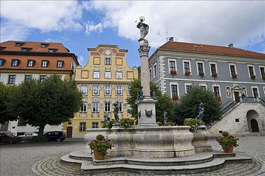 喷泉,市政厅,右边,多瑙河,上巴伐利亚,德国,欧洲